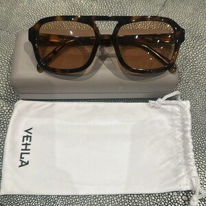 VEHLA Brown Tortoise Sunglasses